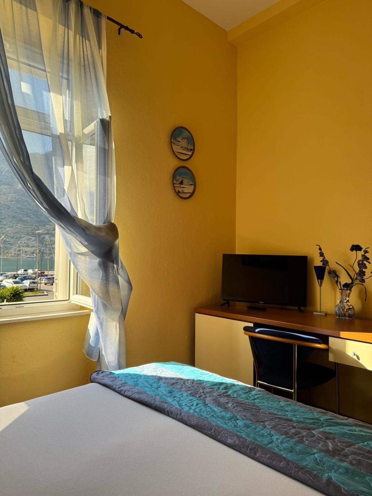Apartments Vojin Risan Room photo